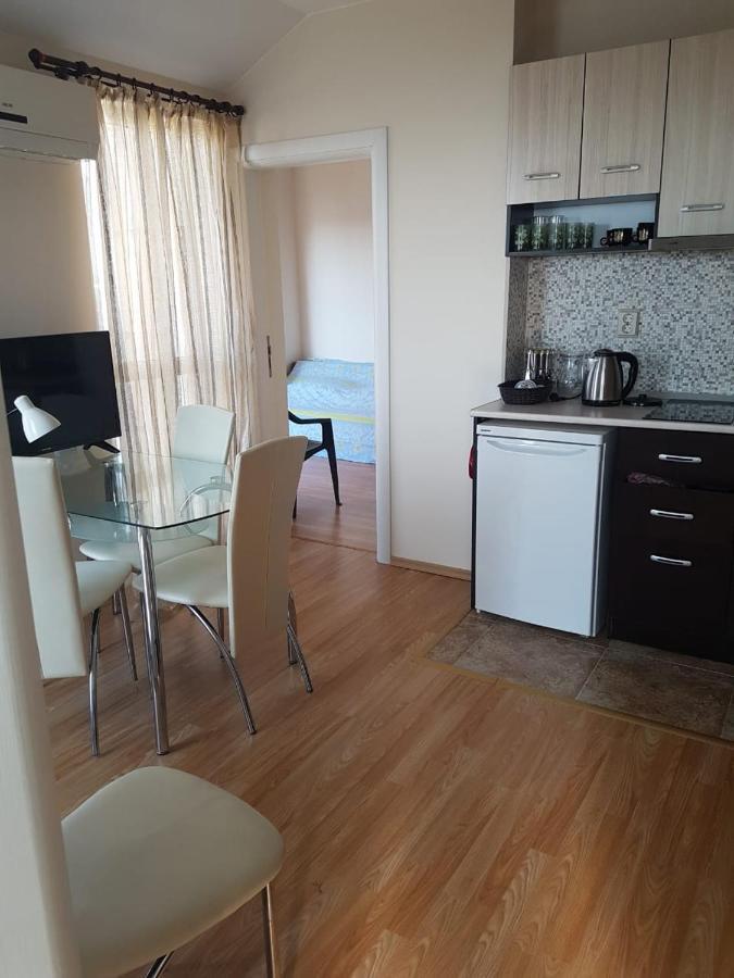 Mellia Boutique Apartments Равда Екстер'єр фото
