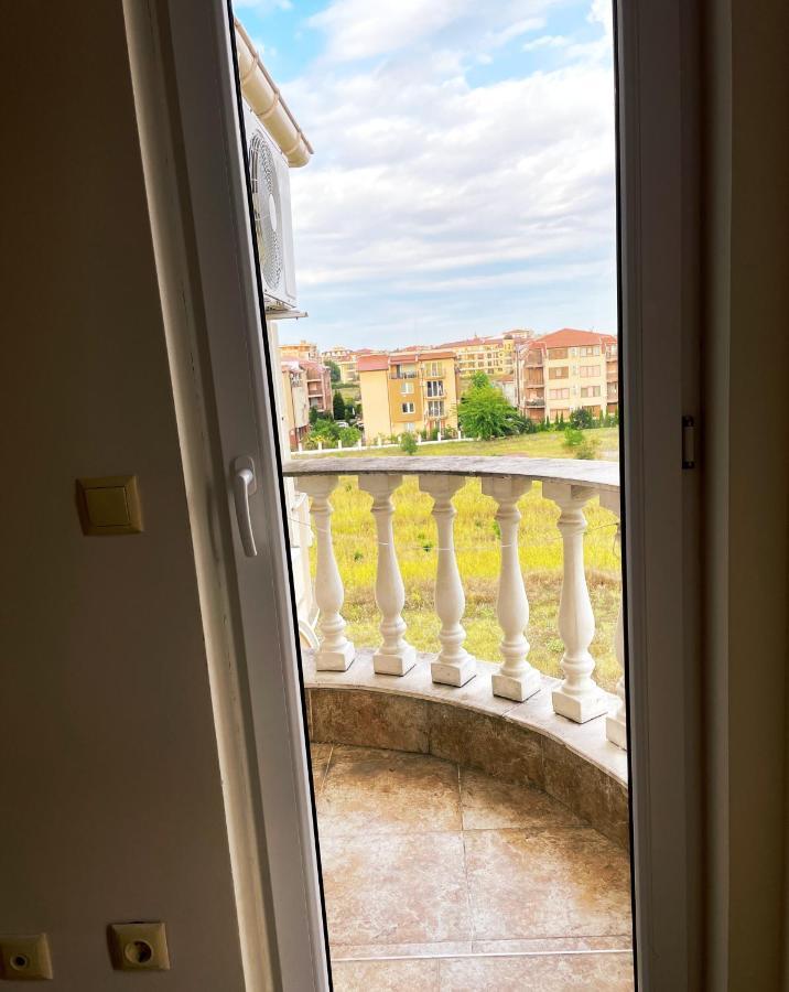 Mellia Boutique Apartments Равда Екстер'єр фото